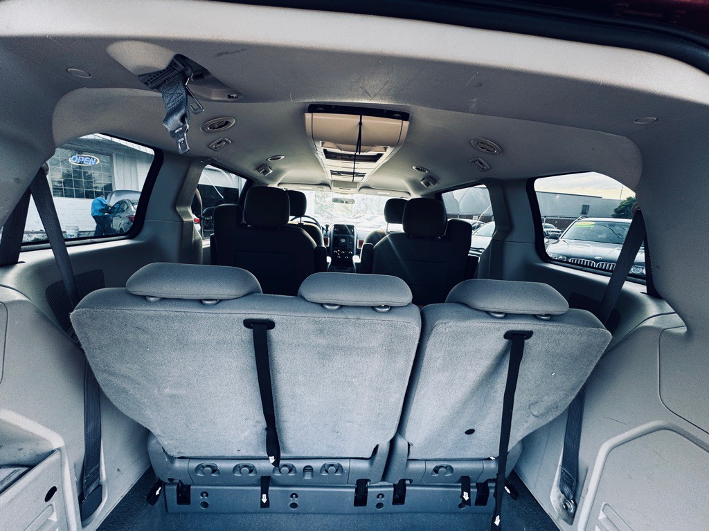 2008 Chrysler Town & Country Image 20