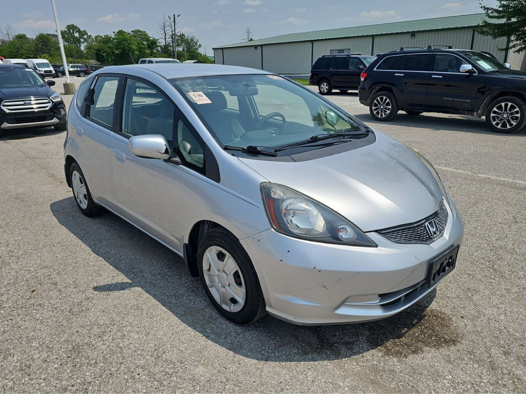 2013 Honda Fit Image 2