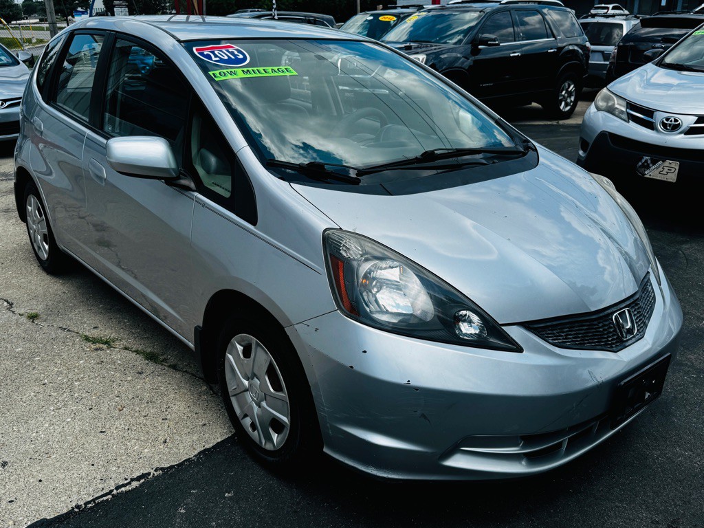 2013 Honda Fit Image 12