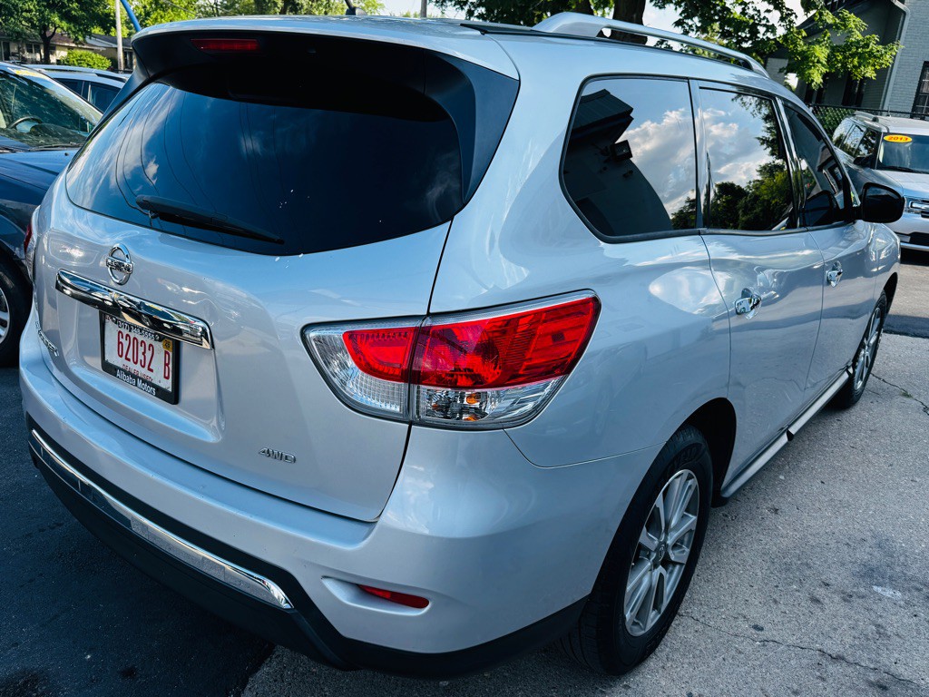 2016 Nissan Pathfinder Image 7