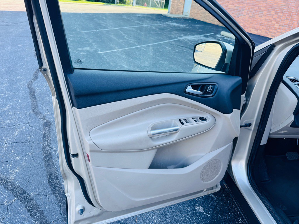 2018 Ford Escape Image 10