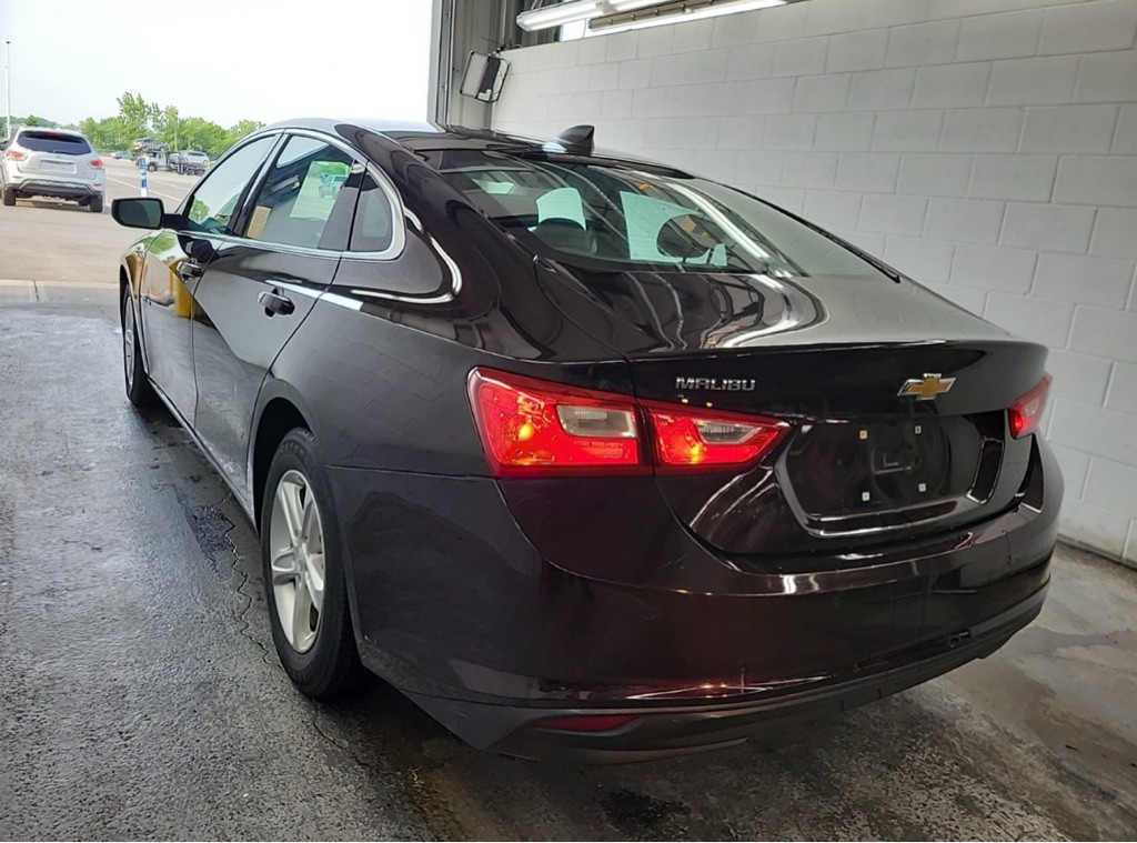 2020 Chevrolet Malibu Image 4