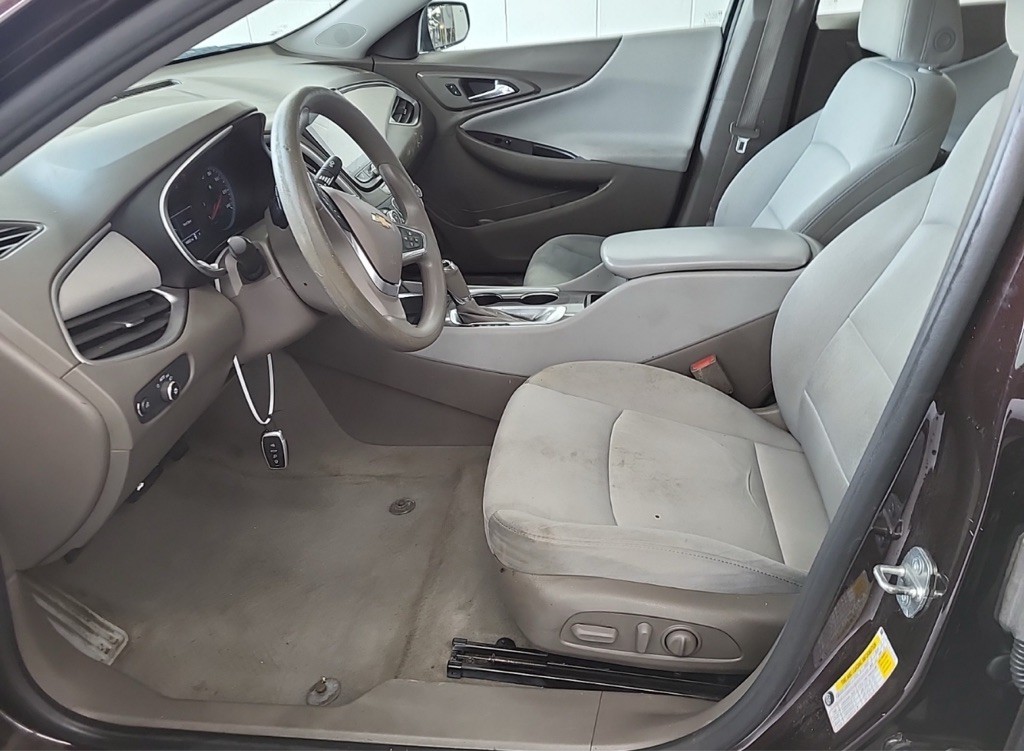 2020 Chevrolet Malibu Image 6