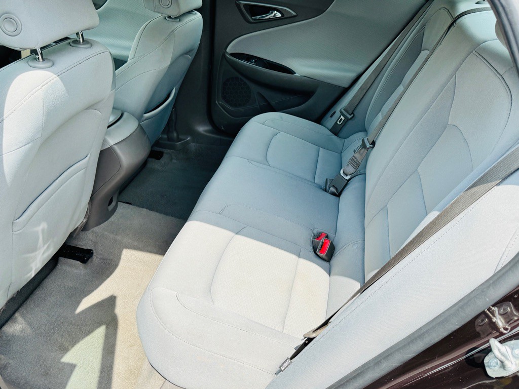 2020 Chevrolet Malibu Image 37