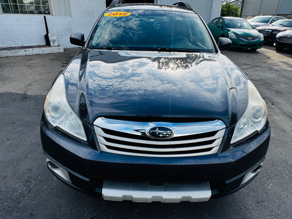 2012 Subaru Outback Image 8