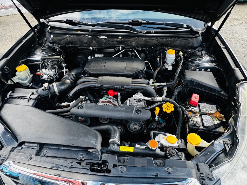 2012 Subaru Outback Image 21