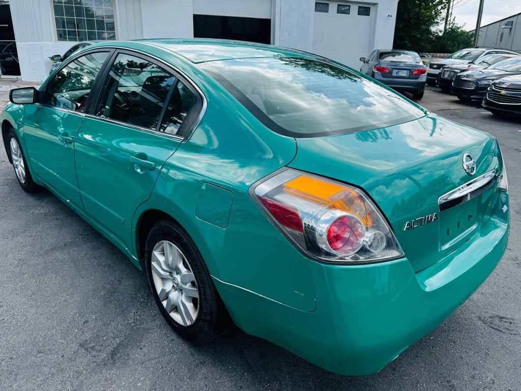 2011 Nissan Altima Image 3