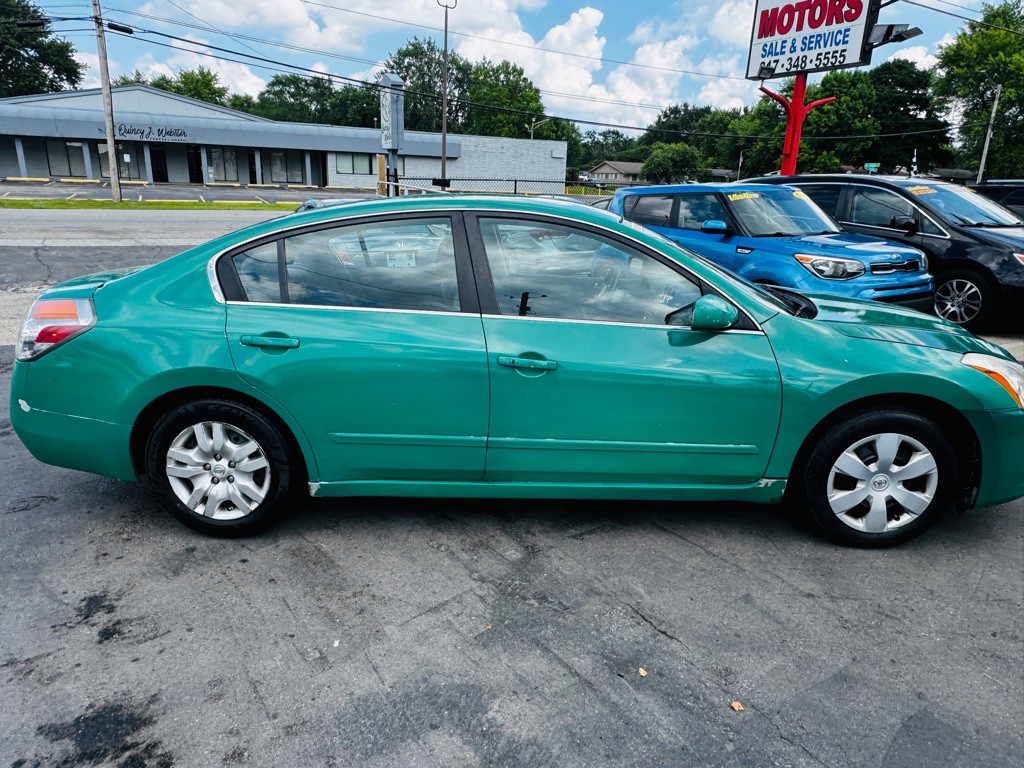 2011 Nissan Altima Image 6