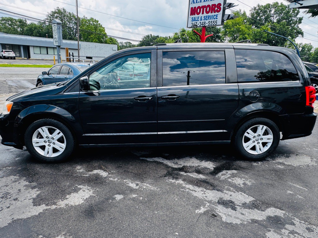 2012 Dodge Grand Caravan Image 2