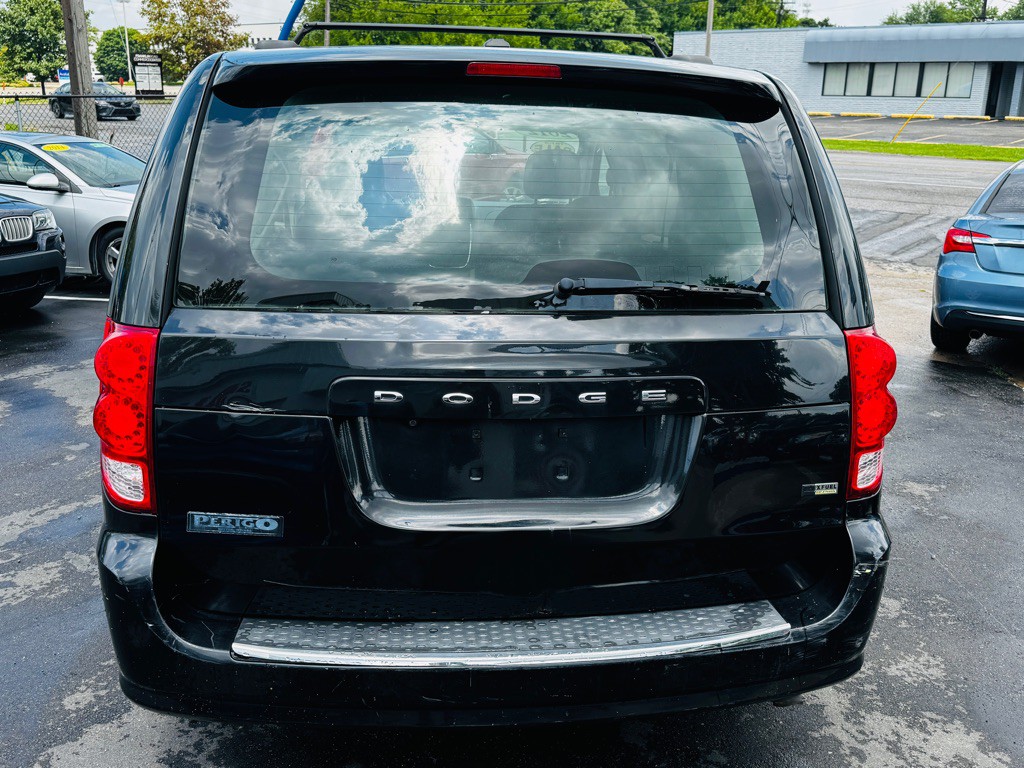 2012 Dodge Grand Caravan Image 4