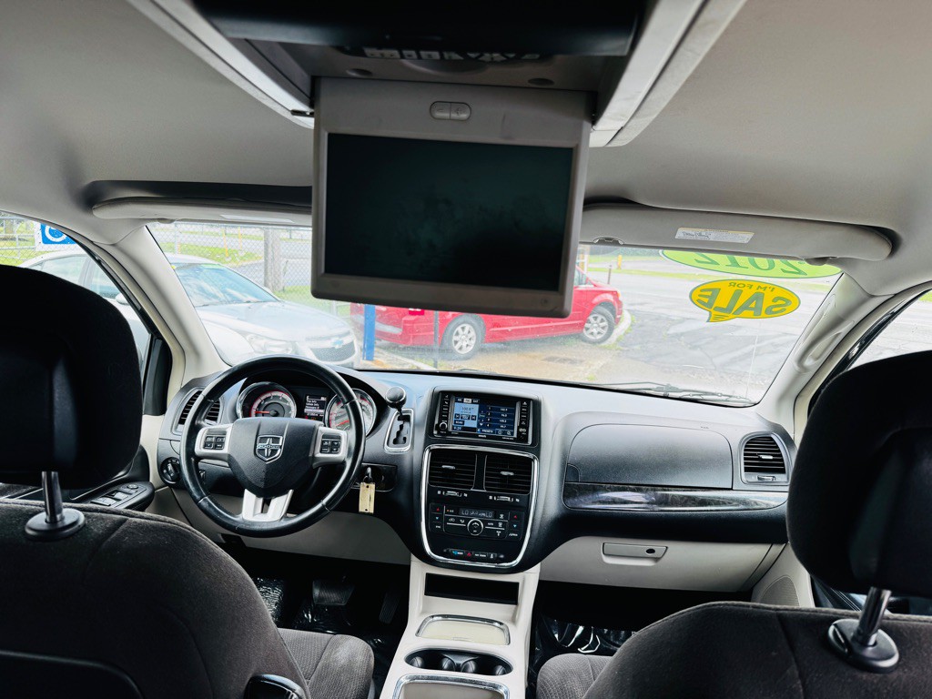 2012 Dodge Grand Caravan Image 15