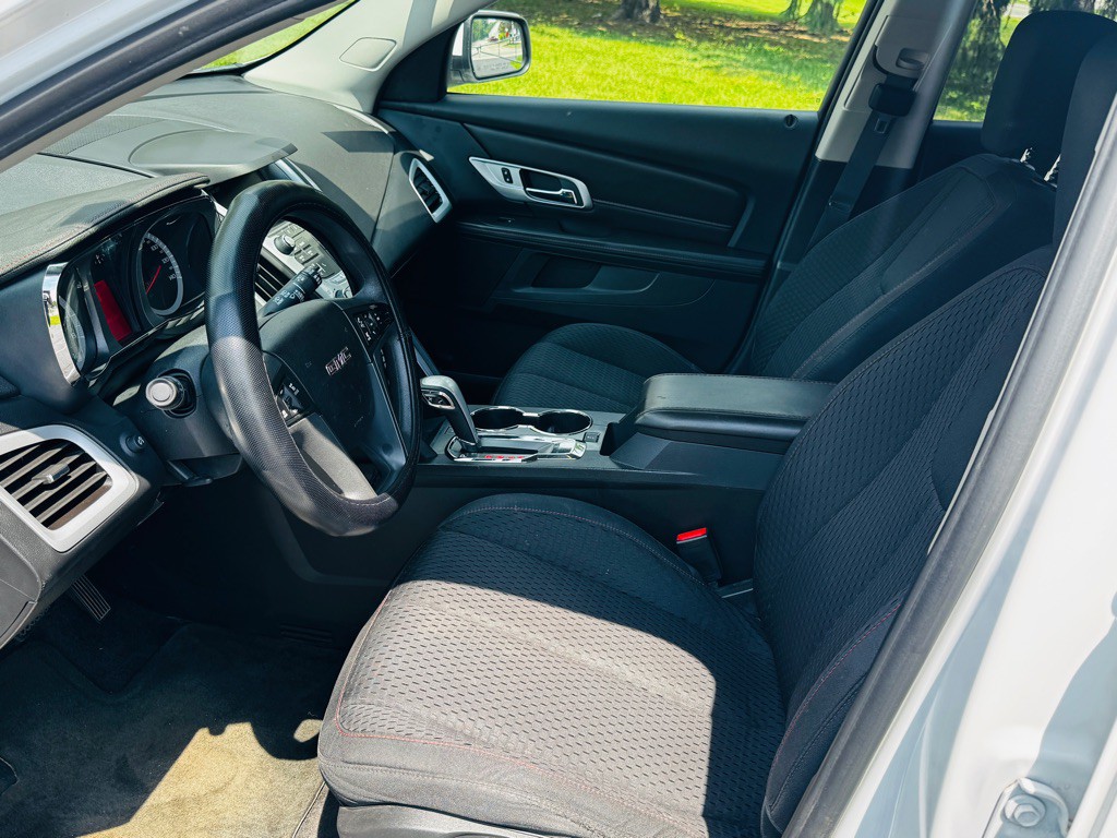 2015 GMC Terrain Image 10