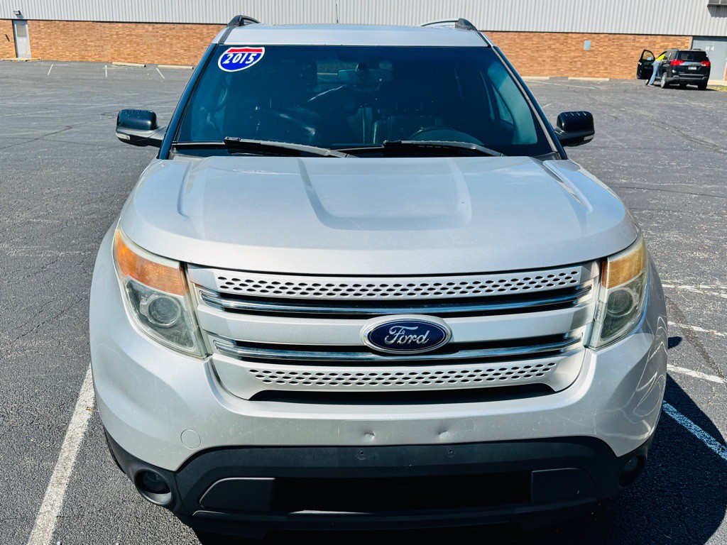 2015 Ford Explorer Image 9