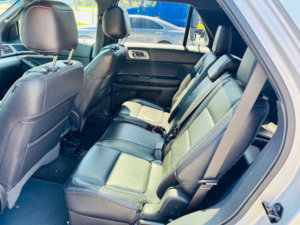 2015 Ford Explorer Image 13