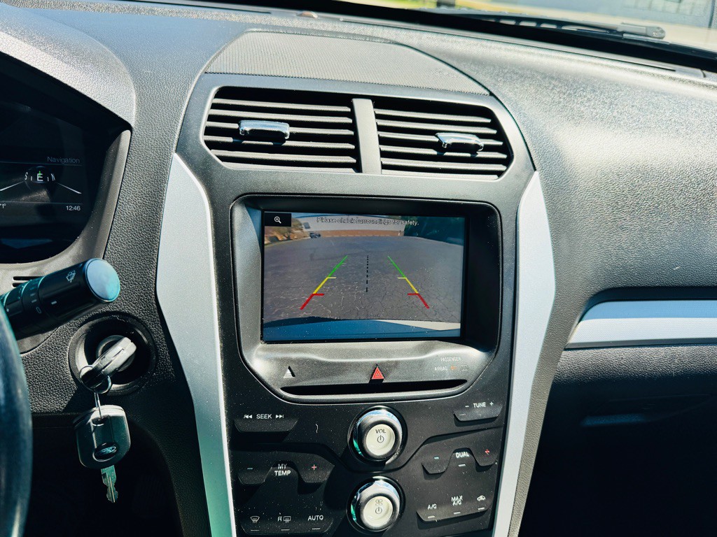 2015 Ford Explorer Image 19