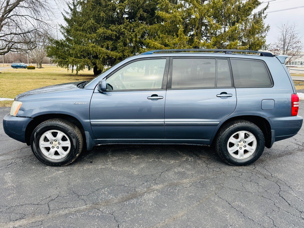 2003 Toyota Highlander Image 2
