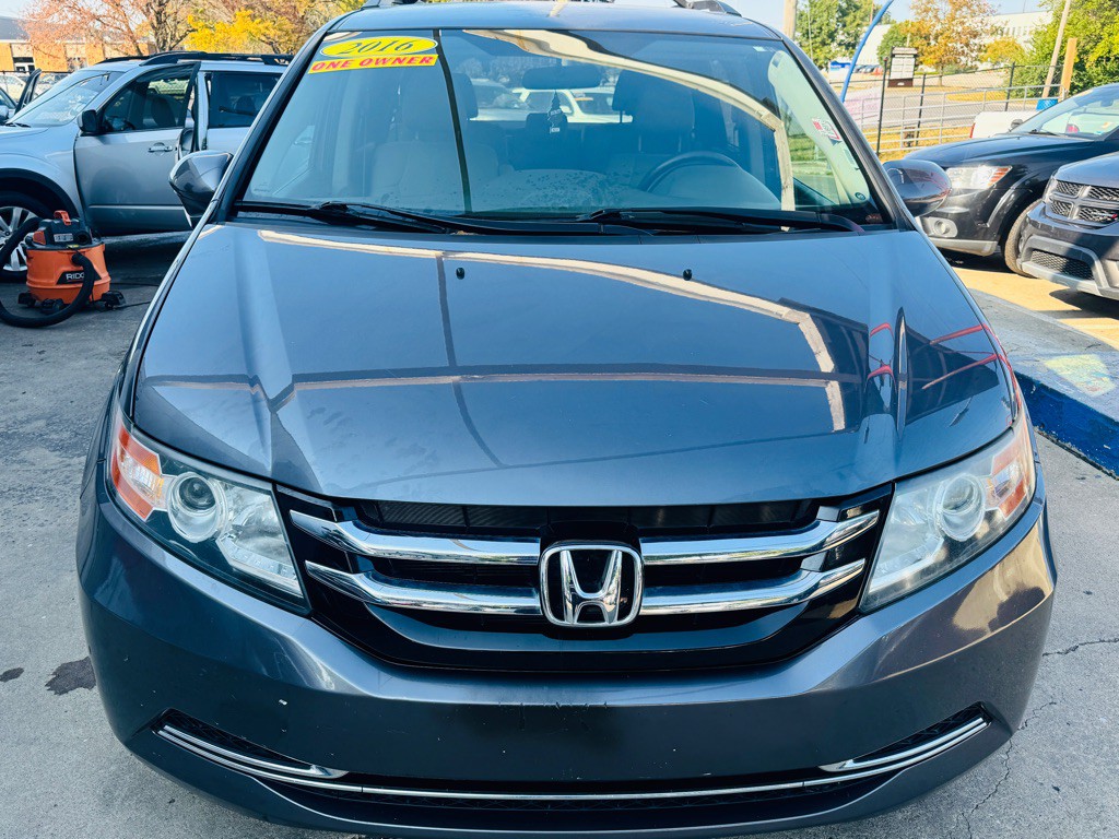 2016 Honda Odyssey Image 8
