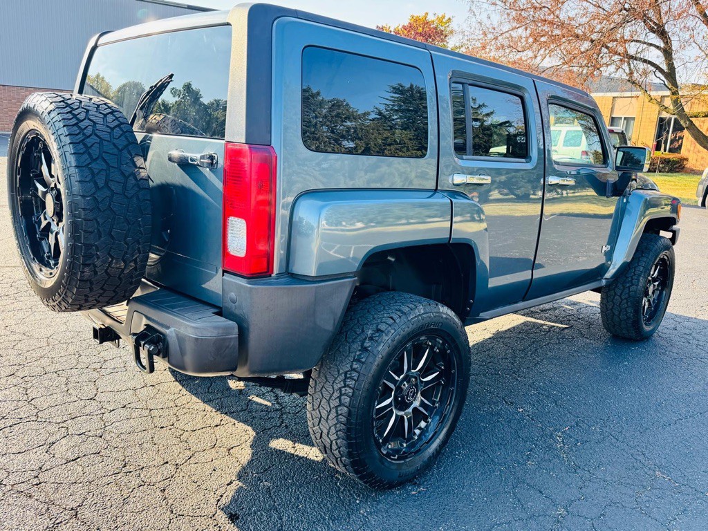 2007 HUMMER H3 Image 35