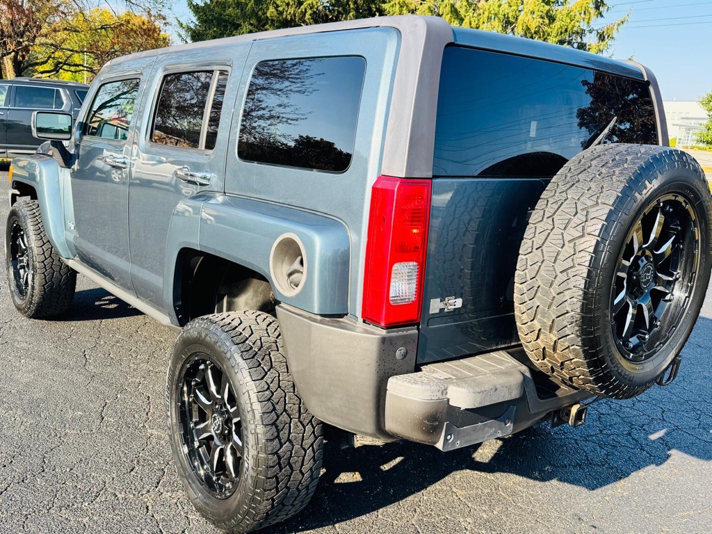 2007 HUMMER H3 Image 36
