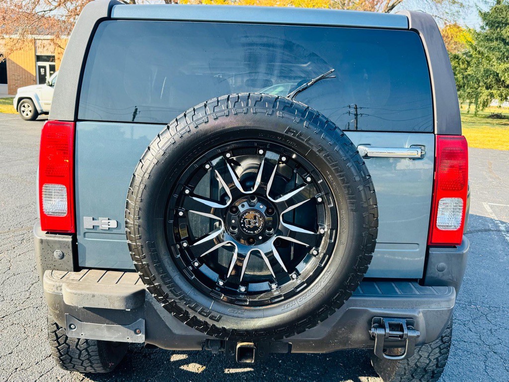 2007 HUMMER H3 Image 39