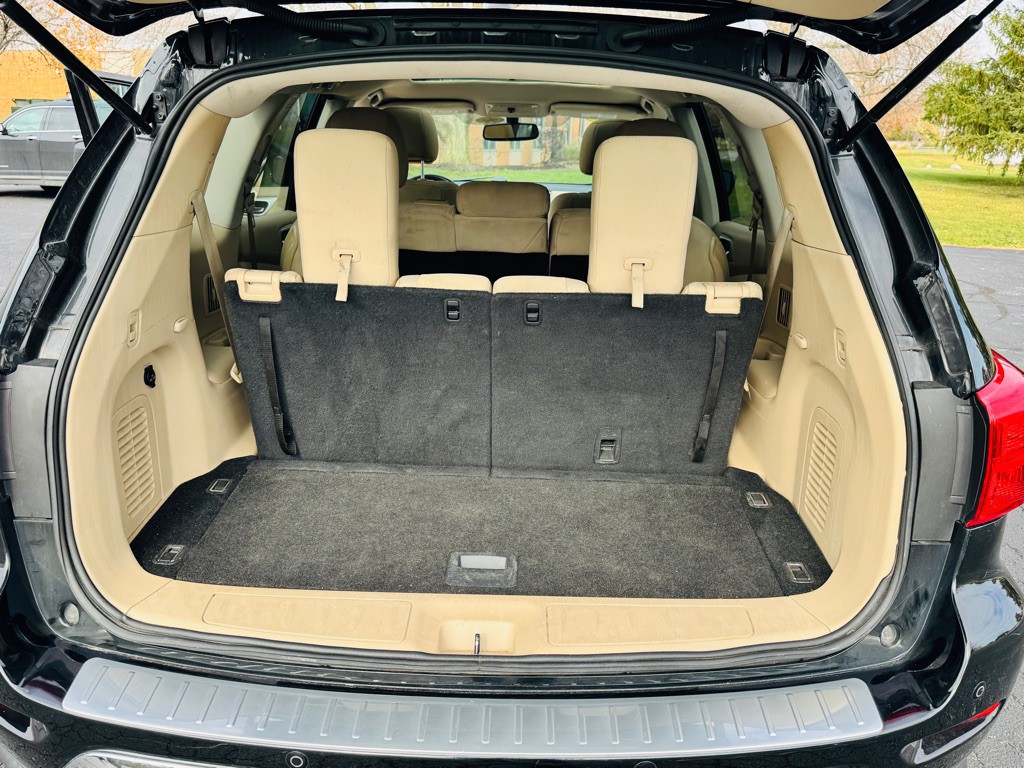 2017 Nissan Pathfinder Image 13