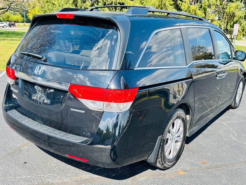 2017 Honda Odyssey Image 5