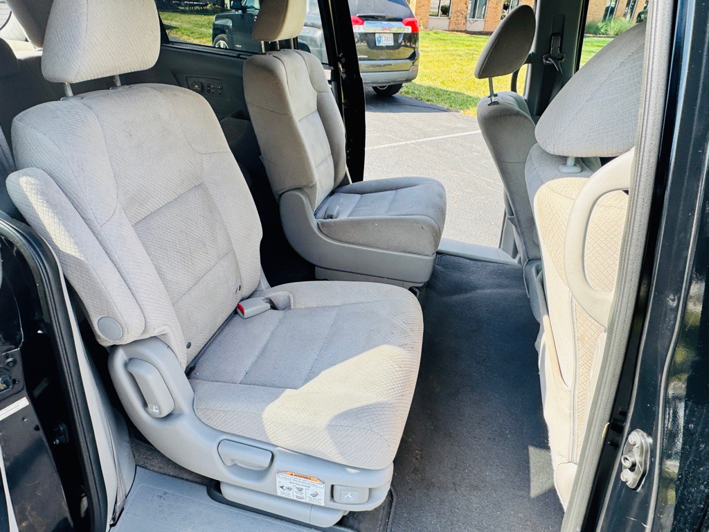 2017 Honda Odyssey Image 13