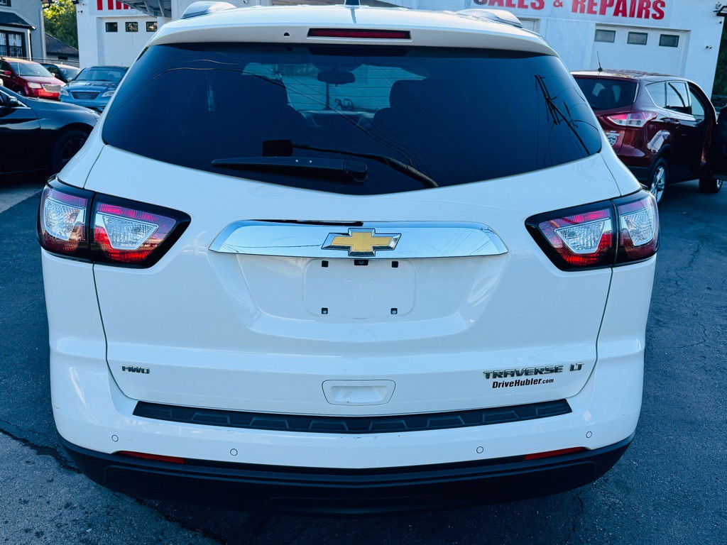 2015 Chevrolet Traverse Image 4