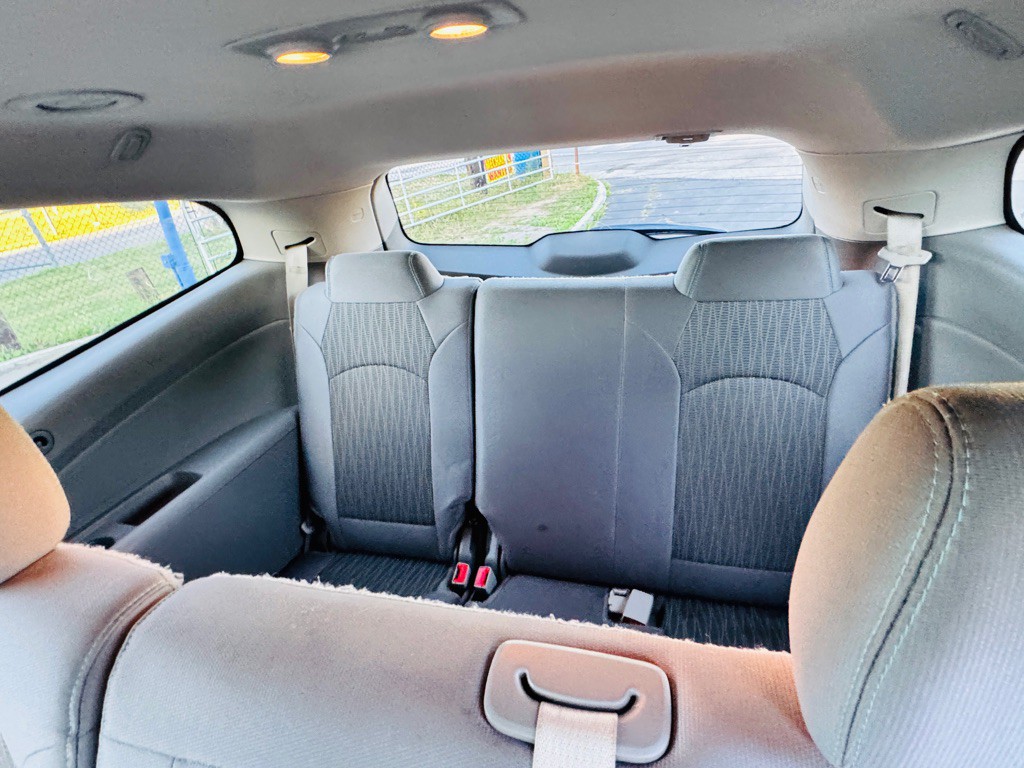 2015 Chevrolet Traverse Image 13