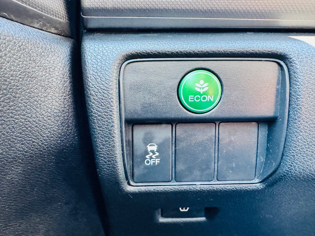 2013 Honda Accord Image 17