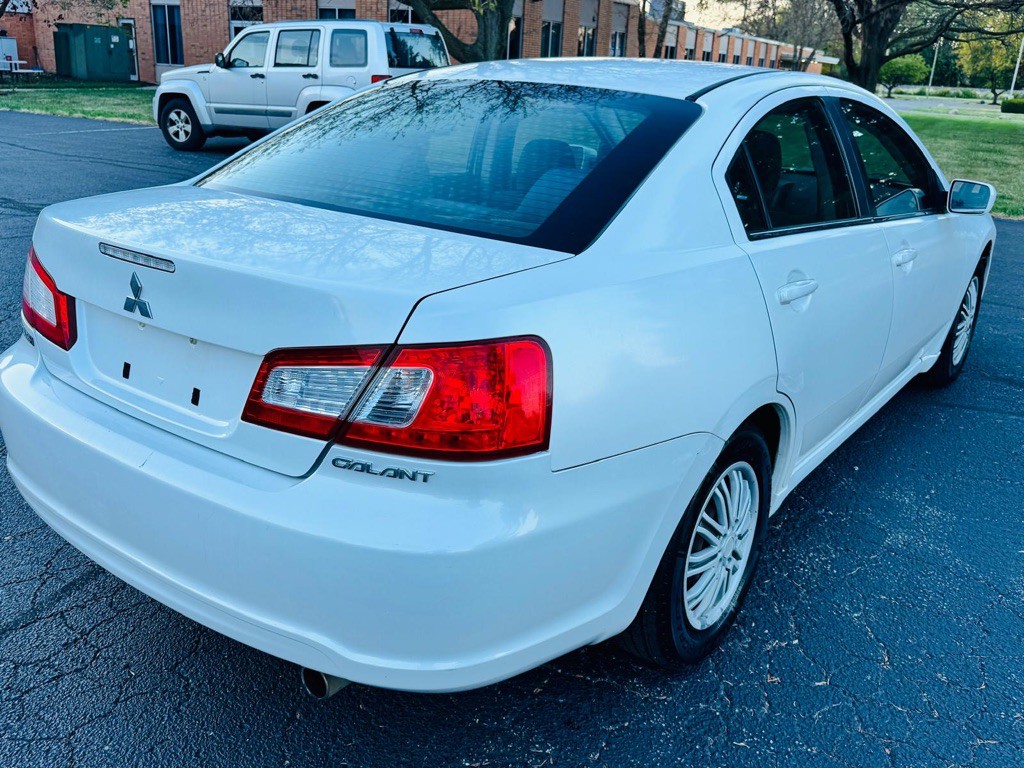 2012 Mitsubishi Galant Image 6