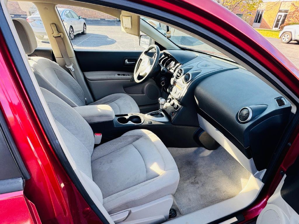 2014 Nissan Rogue Image 18