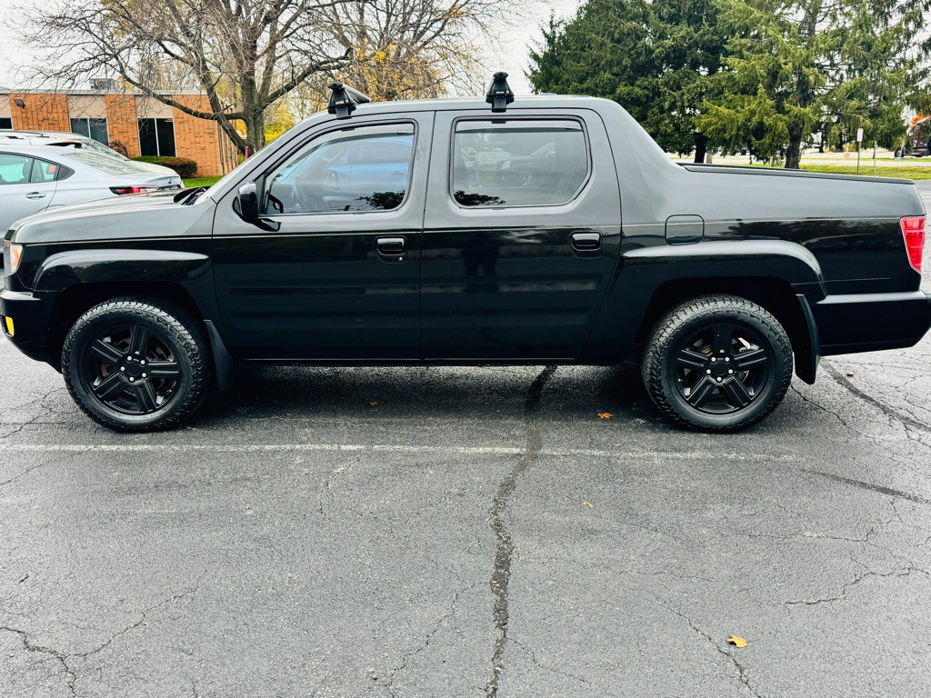 2010 Honda Ridgeline Image 2
