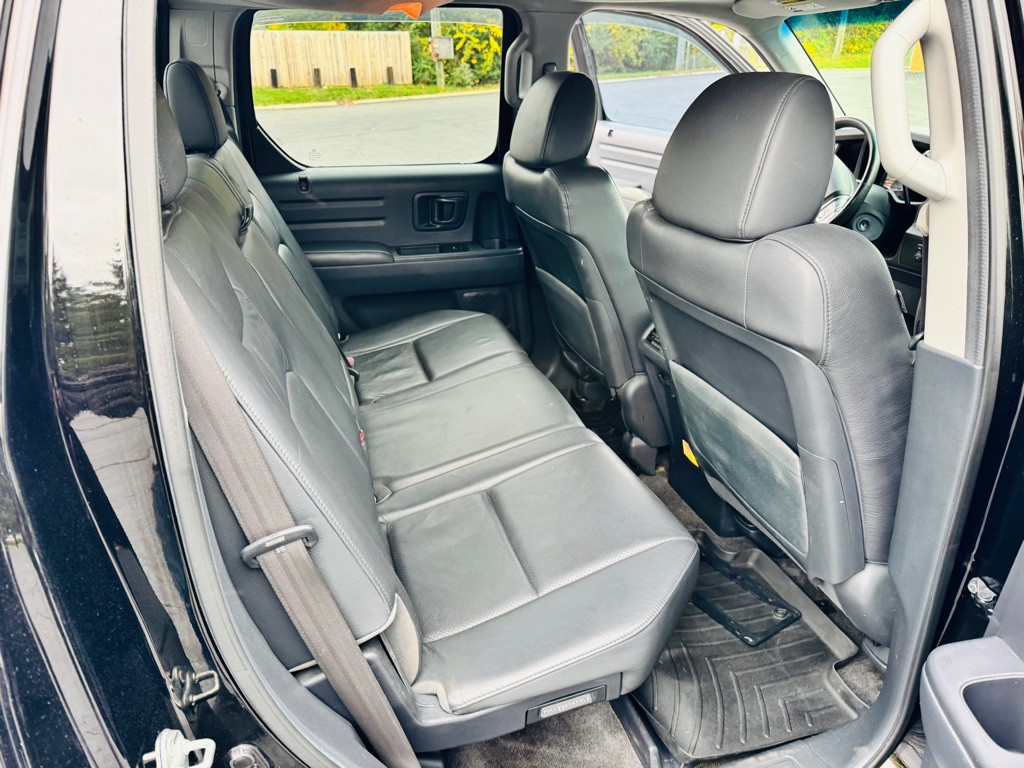 2010 Honda Ridgeline Image 16