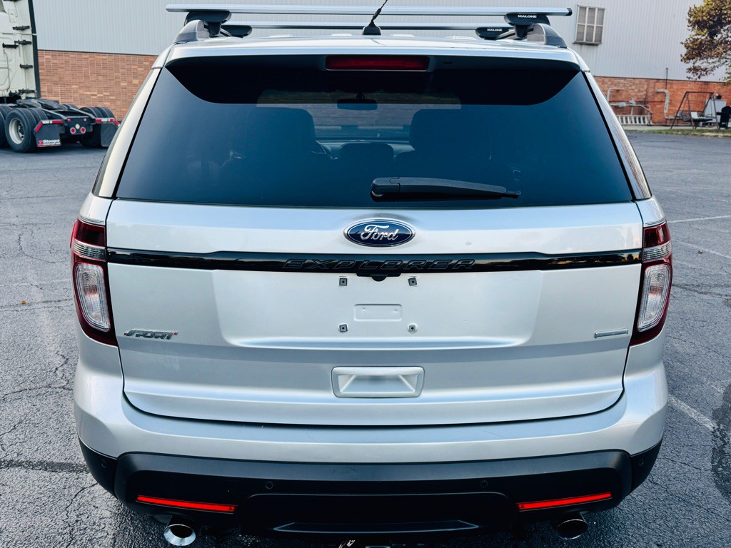 2014 Ford Explorer Image 4