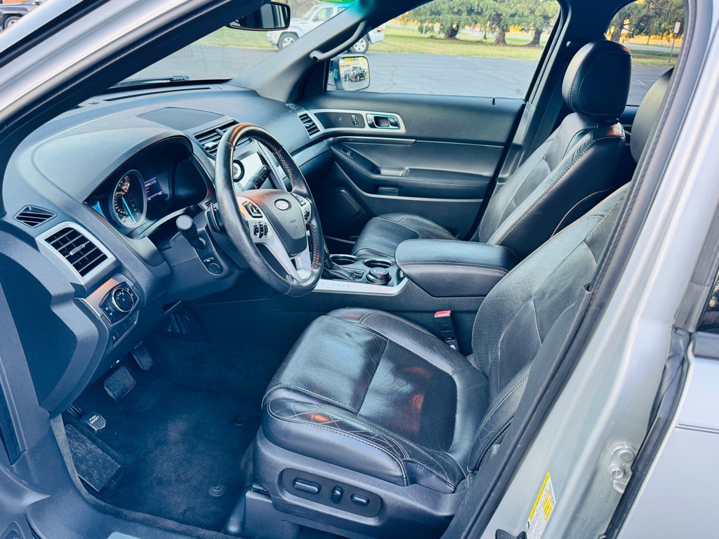 2014 Ford Explorer Image 10