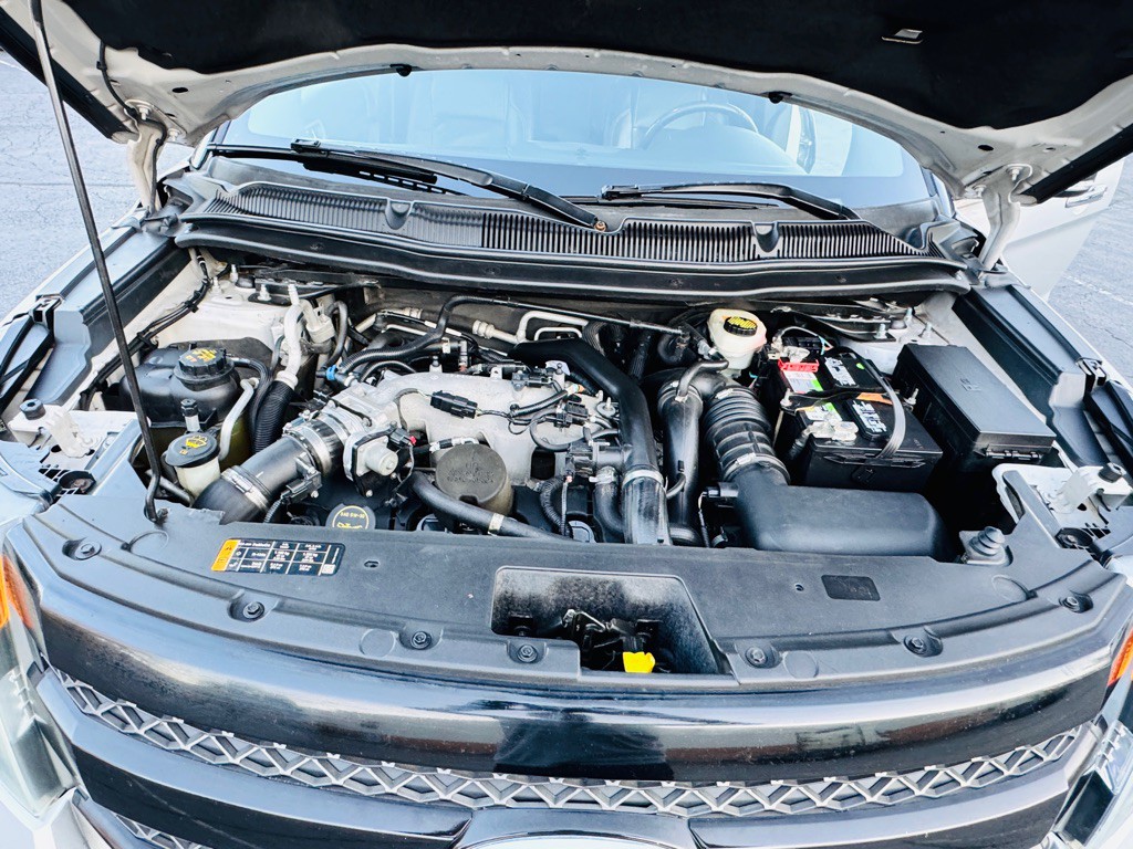 2014 Ford Explorer Image 18