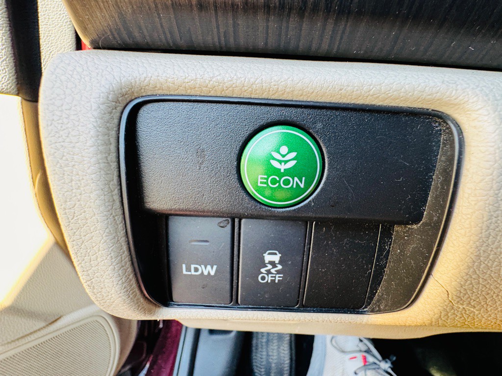 2015 Honda Accord Image 15