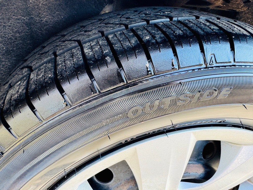 2010 Toyota Camry Image 19