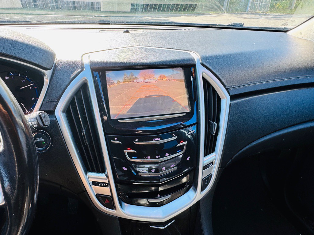 2016 Cadillac SRX Image 18