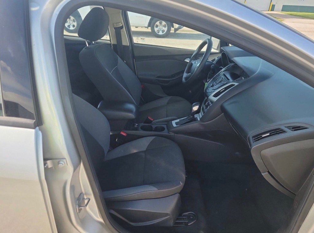 2014 Ford Focus Image 13