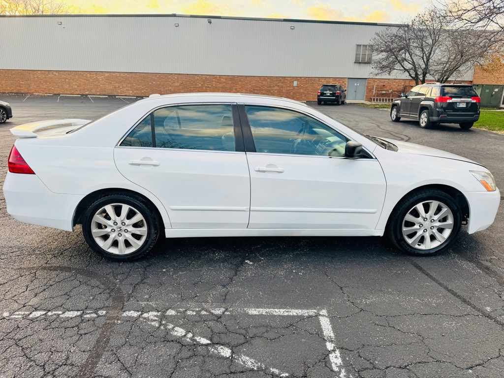 2007 Honda Accord Image 9
