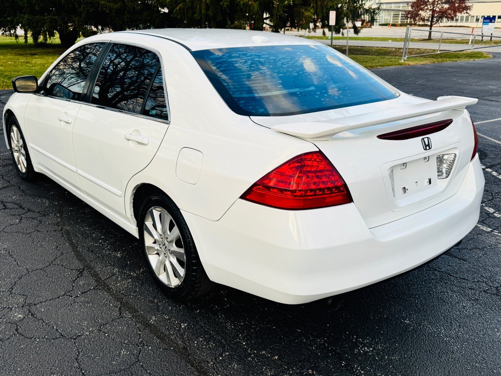 2007 Honda Accord Image 4
