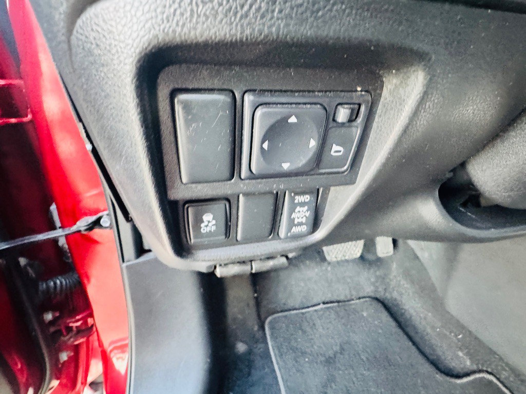 2013 Nissan Juke Image 16