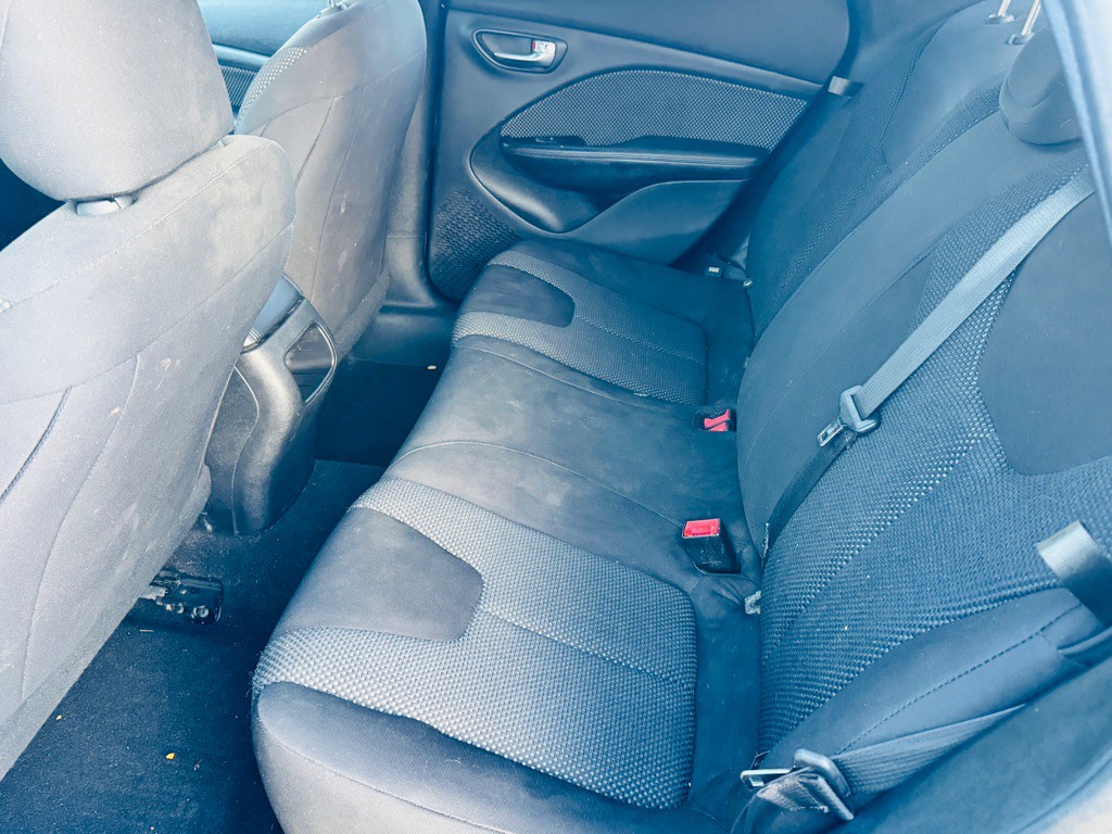 2016 Dodge Dart Image 11