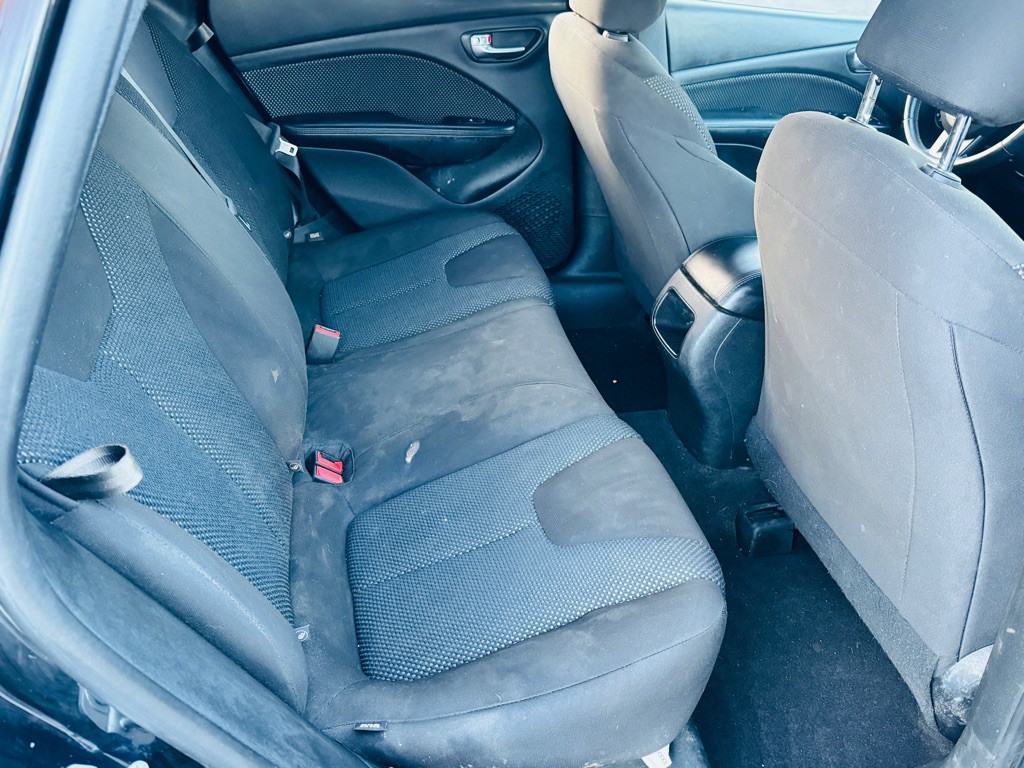 2016 Dodge Dart Image 12