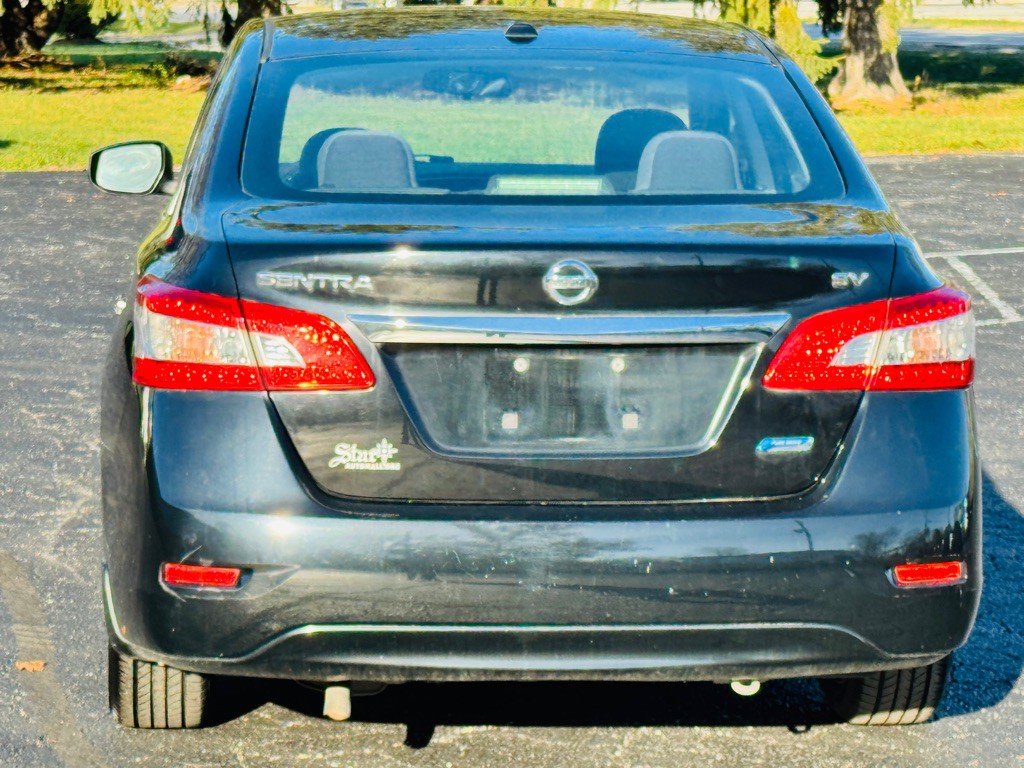 2013 Nissan Sentra Image 4