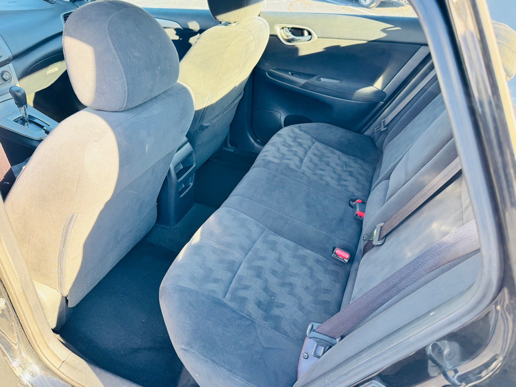 2013 Nissan Sentra Image 11