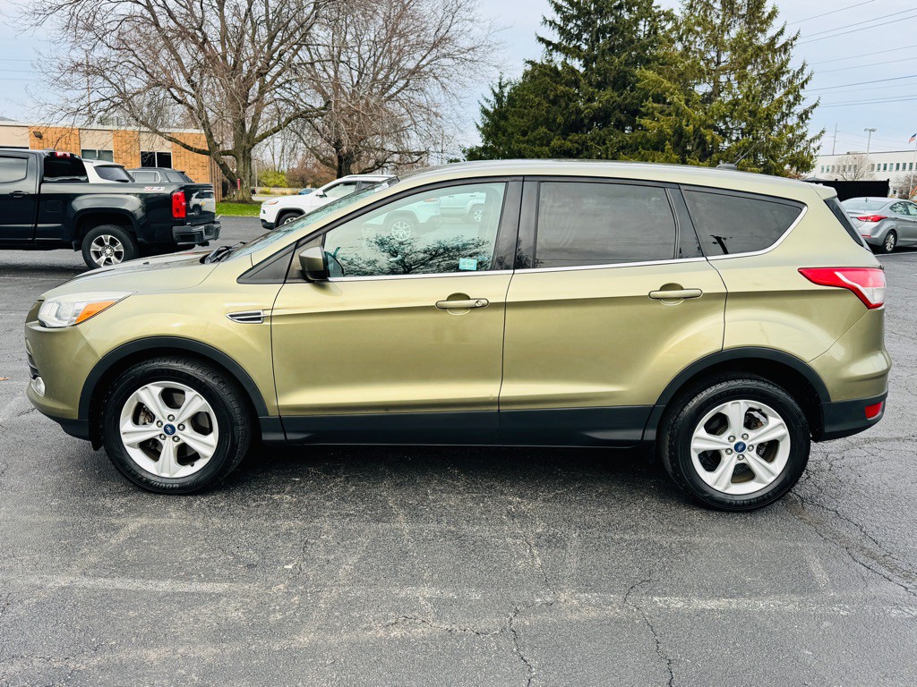 2014 Ford Escape Image 2