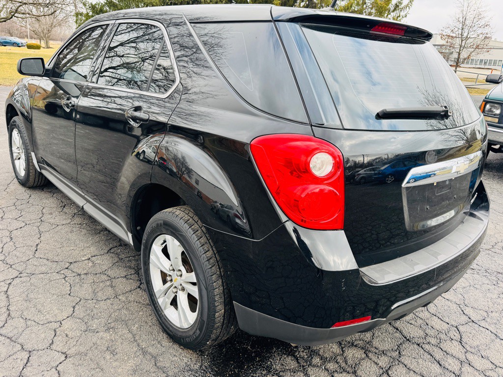 2011 Chevrolet Equinox Image 3